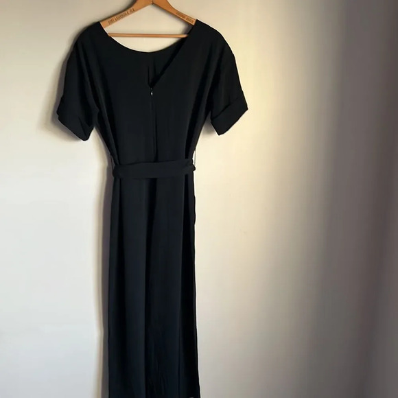 Everlane Japanese GoWeave Short Sleeve Jumpsuit - Picture 3 of 11